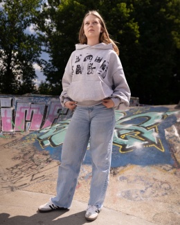 memories-hoodie-gray-fitpic